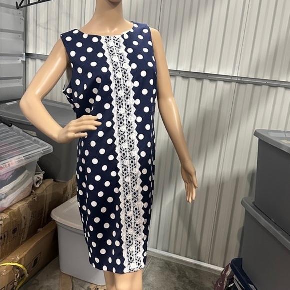 madison leigh Dresses & Skirts - Madison Leigh women’s Navy Polka Dot with back zipper Midi Dress size 12